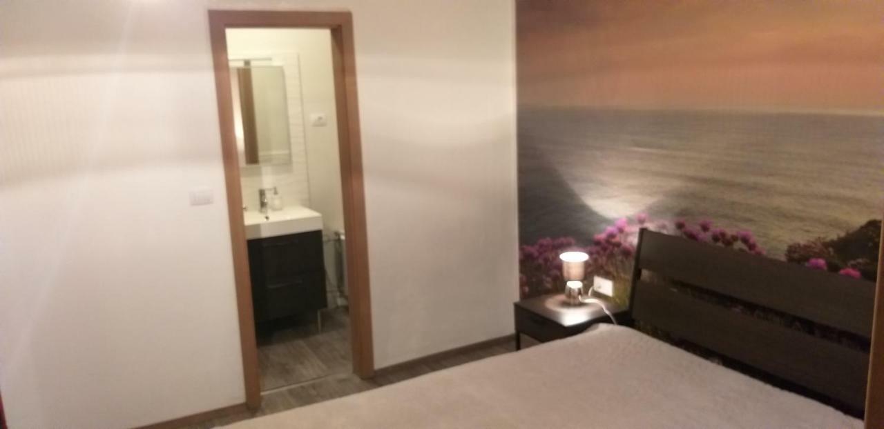 Holiday Homes Mare Premantura Luaran gambar